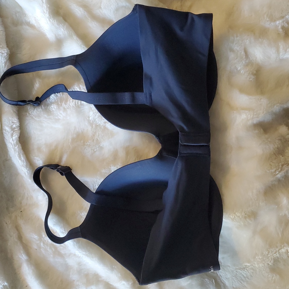 Calvin Klein Bra - Picture 3 of 4